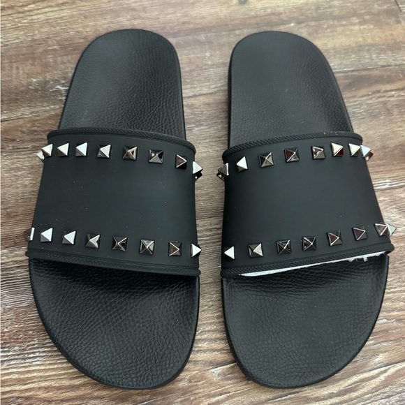 Valentino Rockstud Slides - Picture 3 of 8